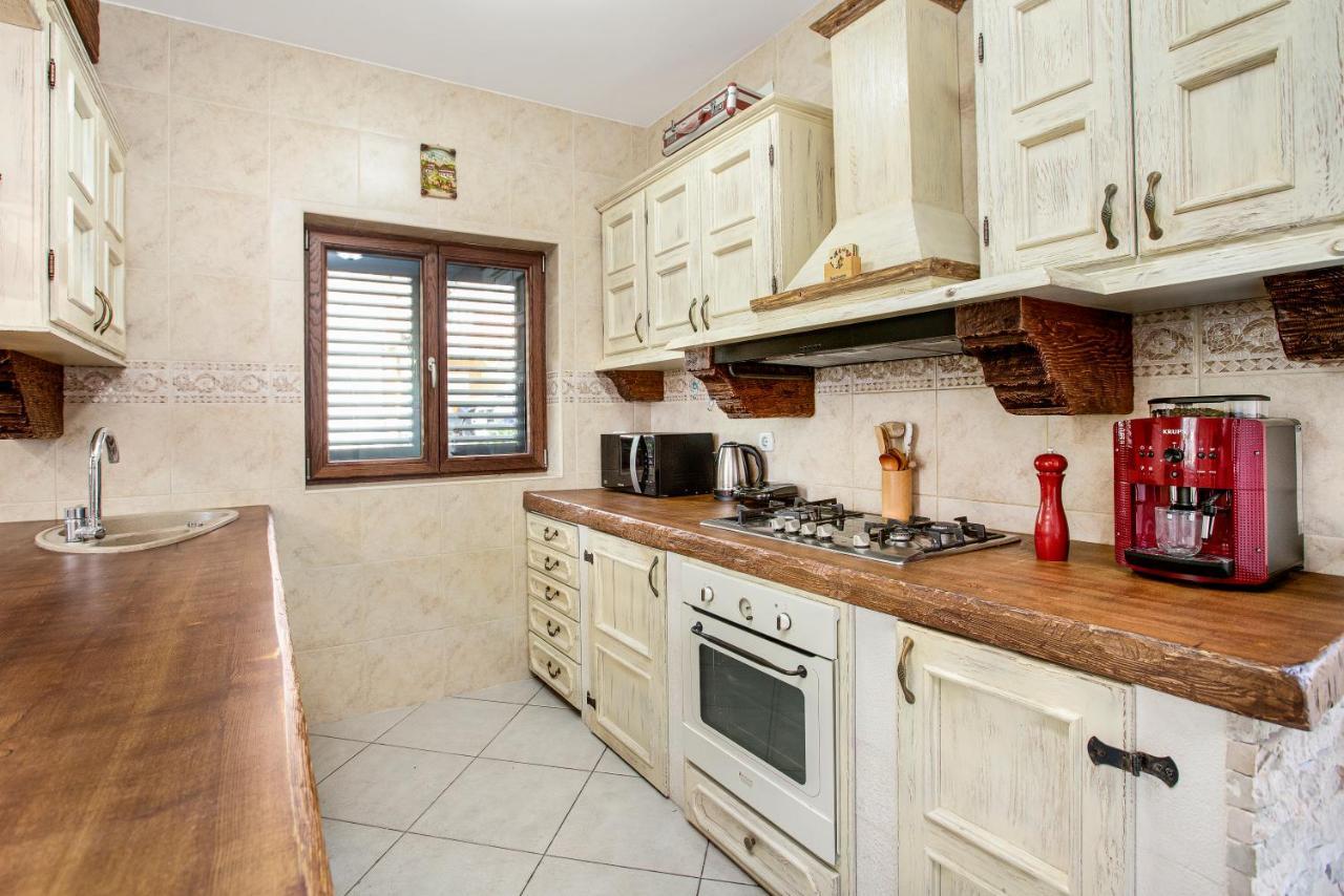 Villa Forest Kotor Bagian luar foto