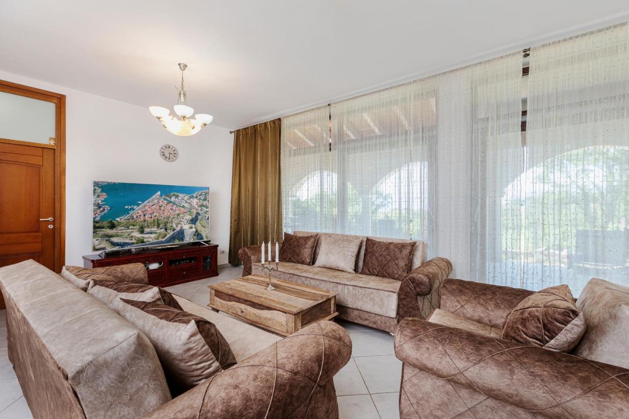 Villa Forest Kotor Bagian luar foto