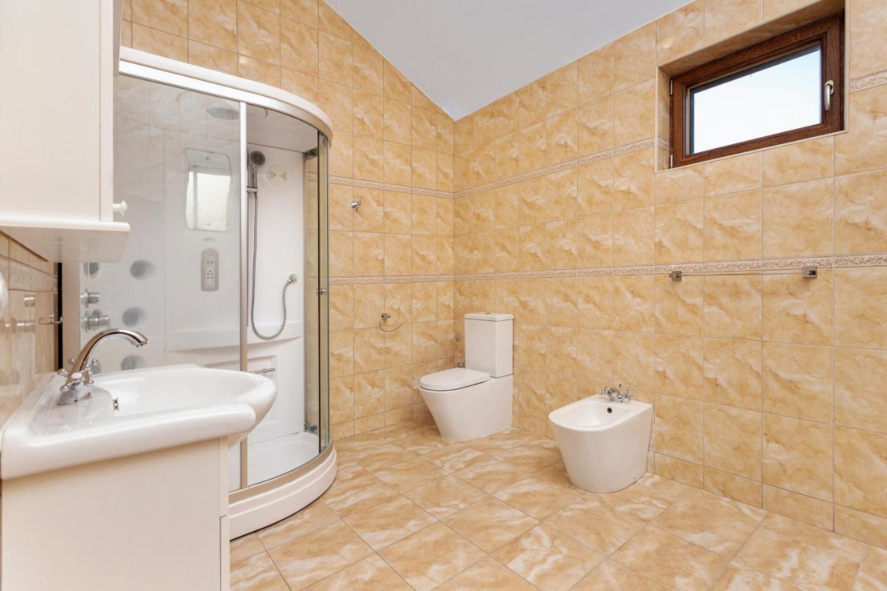 Villa Forest Kotor Bagian luar foto
